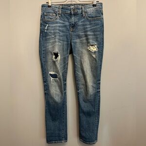 BNWOT GAP Women's Distressed Girlfriend Jeans, size 4/27R